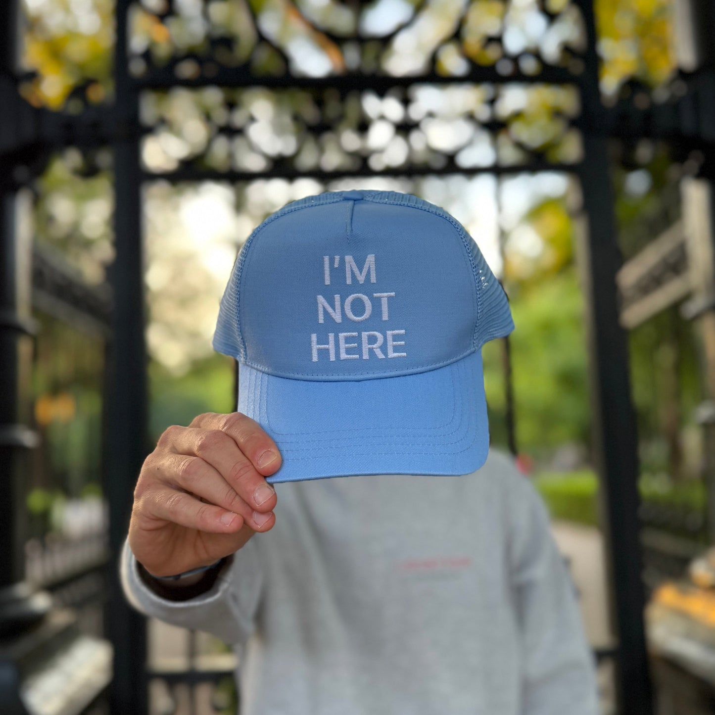 Loc8tion cap "I'm not here"