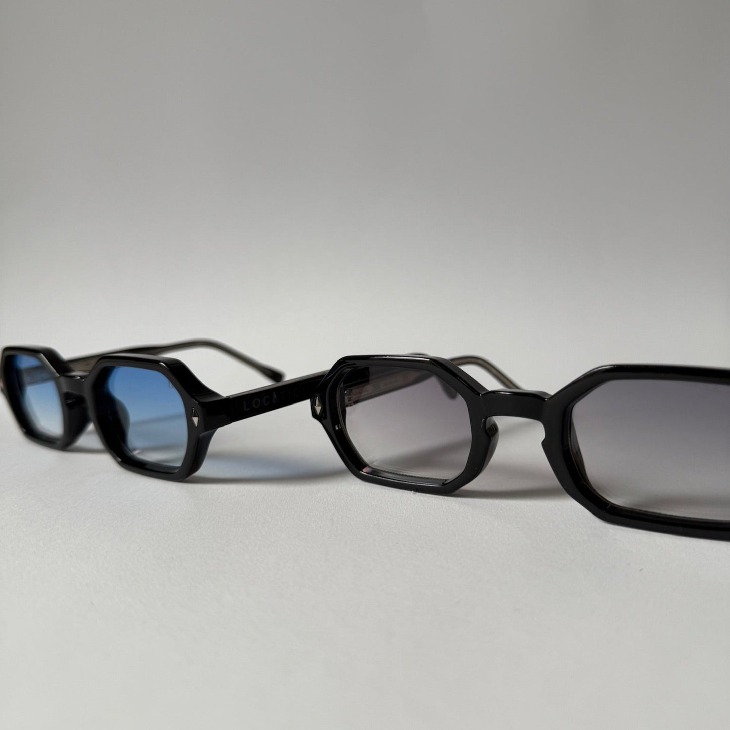 Loc8tion zonnebrillen "light blue" & " light purple" 2-pack